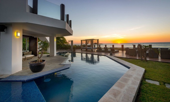 Playa Marsella House | On the sands of Playa Marsella, 7bdrm sleeps 14, private villa, pool, AC