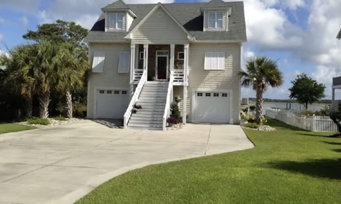 Emerald Isle Apartment | On The Sound with private dock