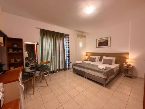 Chania Town Apartment | Onar-estia