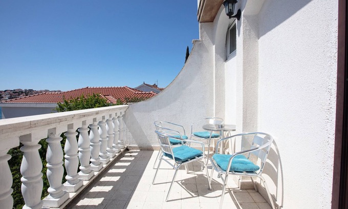 Podglavica Apartment | One bedroom apartment near beach Stupin Čeline, Rogoznica (A-21043-b)