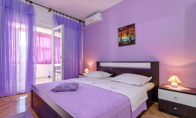 Stari Grad Apartment | One bedroom apartment with terrace Stari Grad, Hvar (A-8726-b)