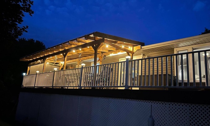 Dresden Apartment | One bedroom apartment on Sydenham River in Dresden, Ontario
