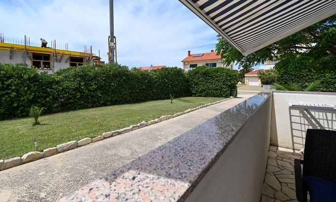 Povljana Apartment | One bedroom apartment with terrace Povljana, Pag (A-224-c)