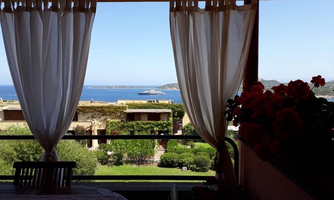 Portisco Apartment | One bedroom apartment with terrace overlooking the sea - Costa Smeralda