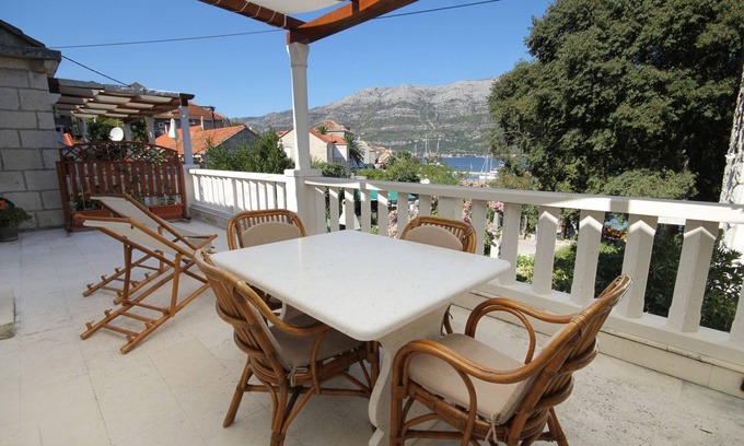 Cove Tri Zala (Zrnovo) Apartment | One bedroom apartment near beach Korčula (A-9000-a)