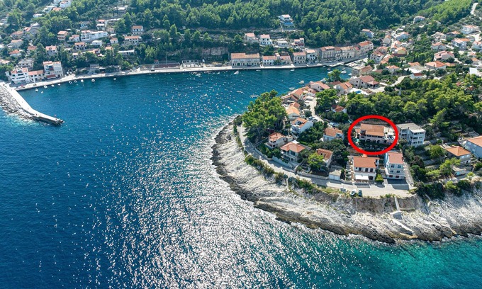 Prigradica Apartment | One bedroom apartment near beach Prigradica, Korčula (A-627-b)