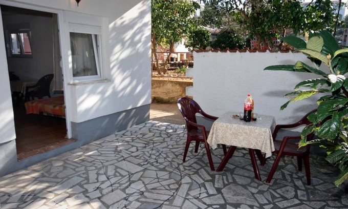 Gradac Apartment | One bedroom apartment with terrace Podaca, Makarska (A-6050-b)