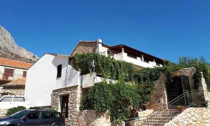 Ivan Dolac Apartment | One bedroom apartment with terrace and sea view Ivan Dolac, Hvar (A-8753-f)