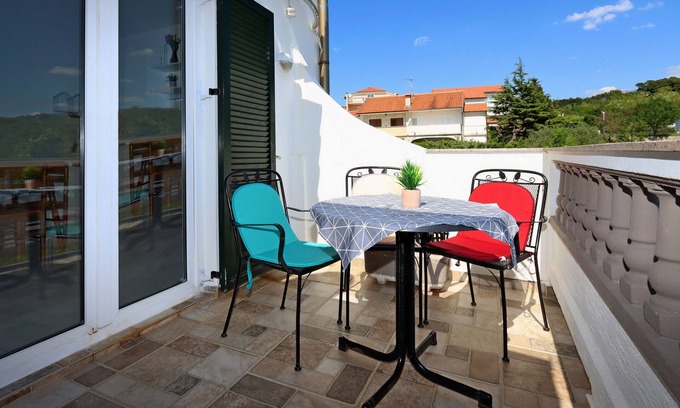 Barbat na Rabu Apartment | One bedroom apartment with terrace and sea view Barbat, Rab (A-14247-c)