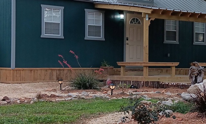 Leakey Cabin | One bedroom cabin minutes from the Frio River and Garner State Park!