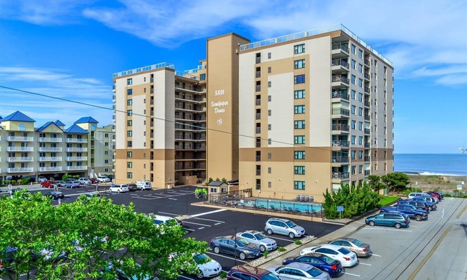 Midtown Ocean City Condo | One Bedroom Oceanfront Condo with Outdoor Pool