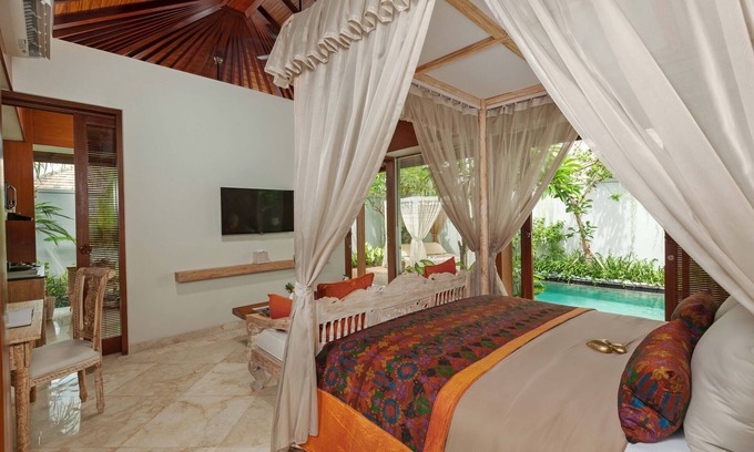 Sukawati Villa | One Bedroom Pool Villa Full Moon Beach