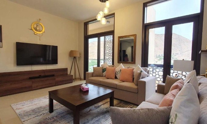 Muscat Apartment | ONE Elegant Apartment in Muscat Bay 04