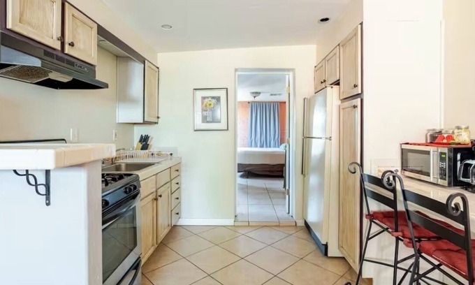 Peter Howell House | One Little Casita on 1st Street with Private Backyard - 3 miles to U of A