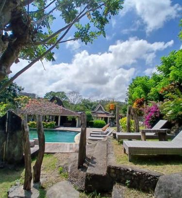 Uluwatu Hostel | One More Wave Surf House Uluwatu