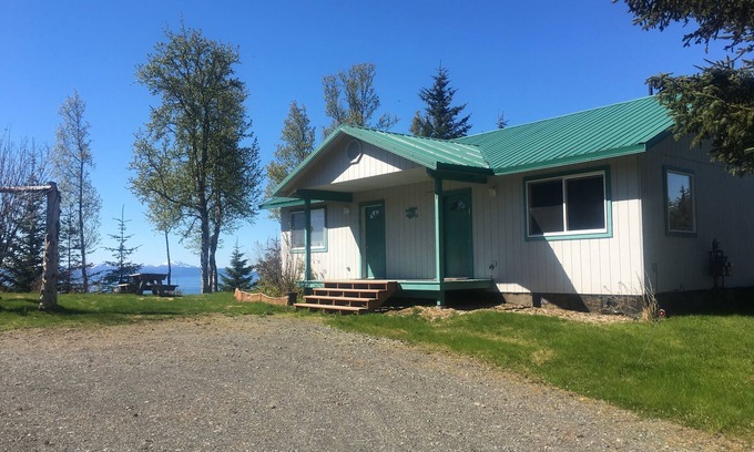 Homer Cabin | One of Homer's Best Views - Cabin #1 (family-friendly)