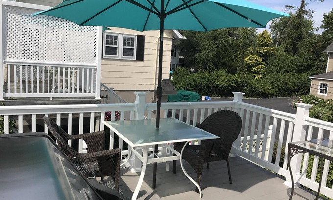 Spring Lake Heights House | Only Minutes from the Ocean- Modern & Clean. Enjoy Grilling on the Deck.