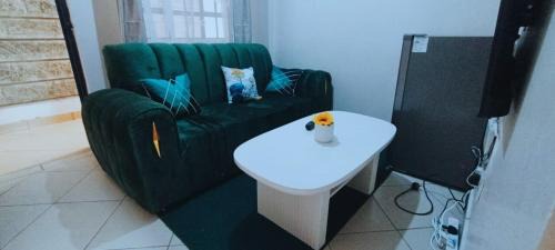 Mbotela Apartment | Opal suites KE - South B