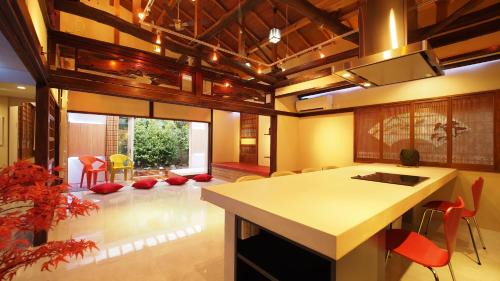 Yumoto House | Open-air bath/11 mins walk from Hakone Yumoto Sta.