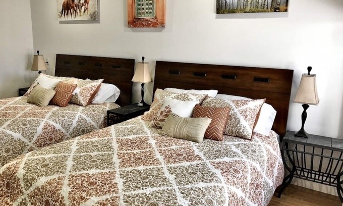 Westcliffe House | Open Concept, full kitchen , and sleeping for 6, dogs allowed