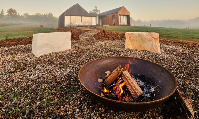 Burradoo House | Open Country Homestead- Luxury accommodation in Burradoo