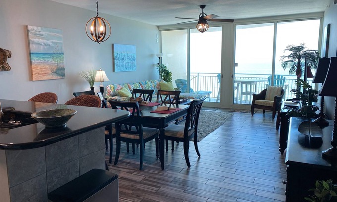 Panama City Beach Condo | OPEN FALL DATES! 2BR/2BA w/Bunks, Beach Chair Svc Incl. Beautiful balcony views!