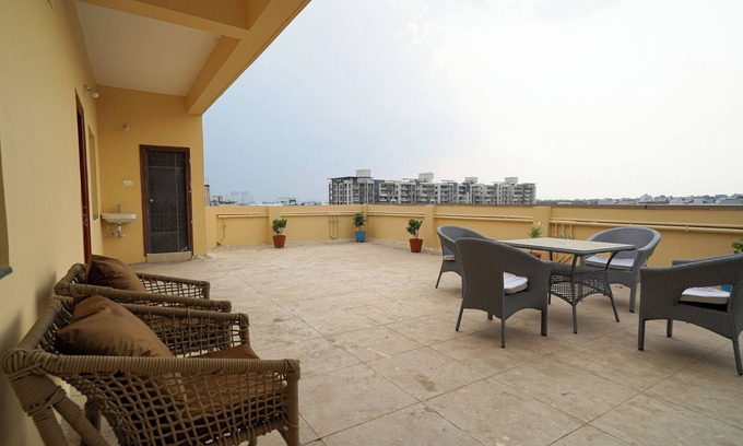 Serilingampally Hotel | Open Hotel by Olive - Buzz Studio