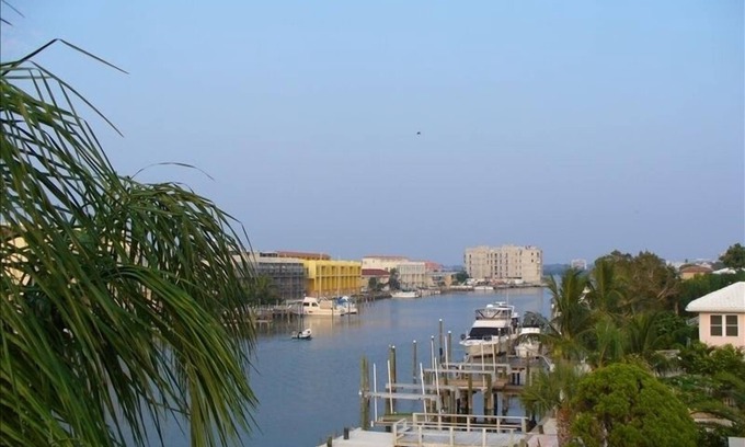 Clearwater Beach Condo | Open June 21: Luxury Waterfront 5 STARS! 3 BR Pool Hot Tub Views, Walk to All