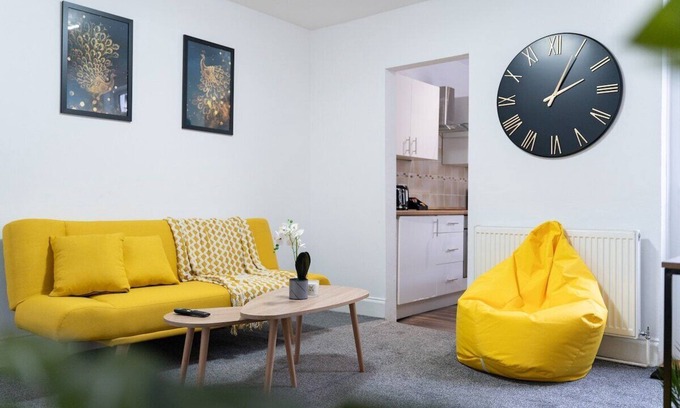 Portsmouth House | Open Mind Property - Luxury House & Free Parking