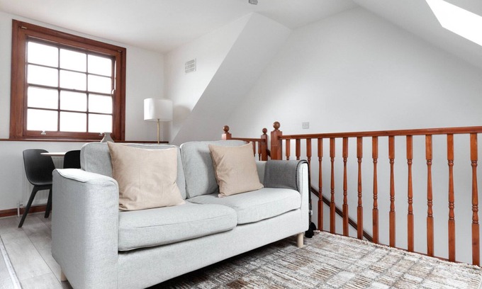 Weavers Apartment | Open plan Shoreditch 2BR Duplex, nr Liverpool St. Station, by Blueground