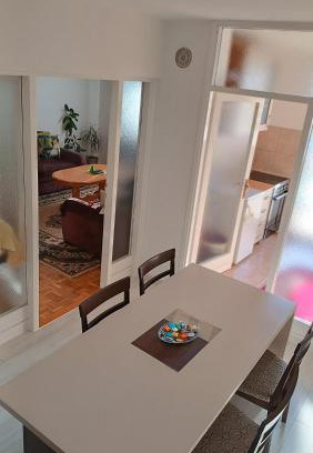 Novi Grad Sarajevo Apartment | Opremljen stan na Alipašin Polju