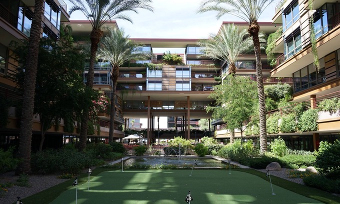 South Scottsdale Condo | Optimal Camelback, Scottsdale Luxury Condo Living All Year Round!