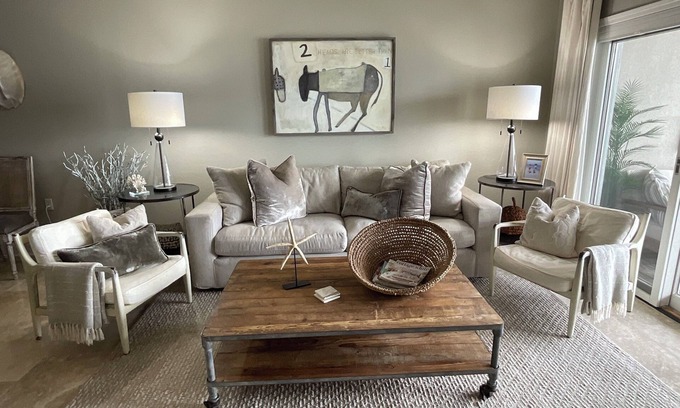 Orange Beach East Condo | Orange Beach Low Density Beachfront Condo Beautifully Updated