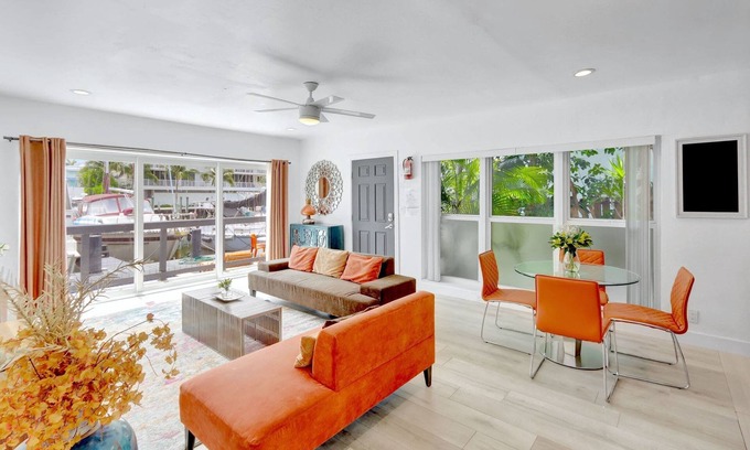 Nurmi Isles Apartment | Orange Dream on the Water