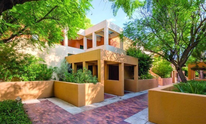 Paradise Valley Village Condo | Orange Tree Golf Resort 1 Bedroom Suite