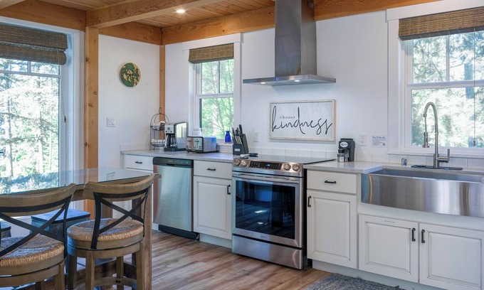 Eastsound House | Orcas Island, Heavenly Homestead #281