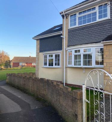 Pucklechurch Apartment | Orchard cottage