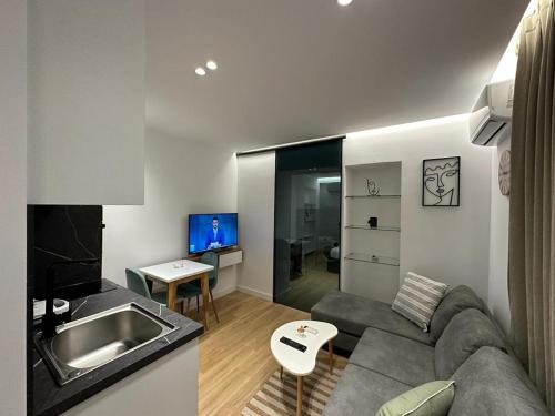 Tirana Apartment | Orchide Apartaments Mine Peza