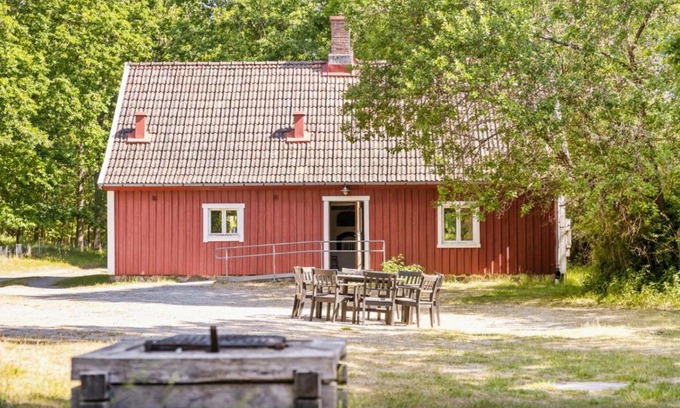 Sjobo House | Orehus - Country side cottage with garden
