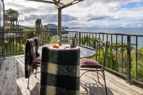 Pukawa Apartment | Oreti Collection - By Vacations in Paradise