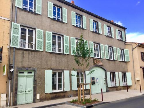 Brioude House | Orfenor