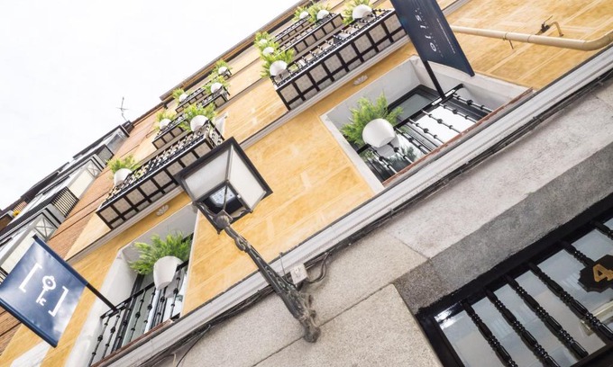 Palacio Apartment | Oriente Suites