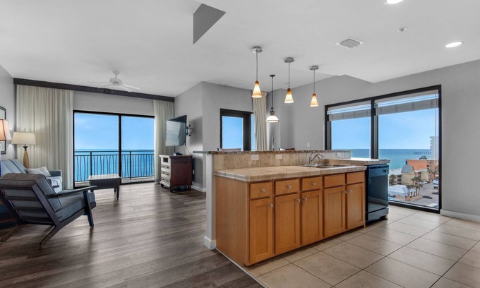 Panama City Beach Condo | Origin Beach Escape! Free Activities & Stunning Gulf Views!