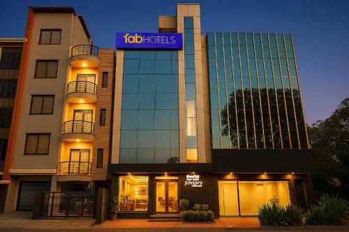 Bangalore City Center Hotel | Oriva Joven's Central - Brigade Road