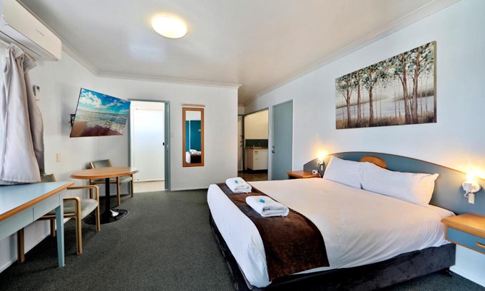 Bundaberg West Hotel | Oscar Motel