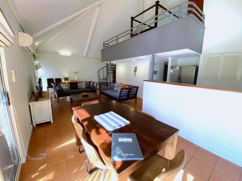 Exmouth Villa | Osprey Holiday Village Unit 112