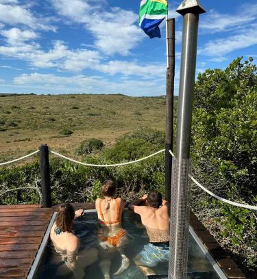 Hessequa House | Ostrich cottage at Les Wings private game farm