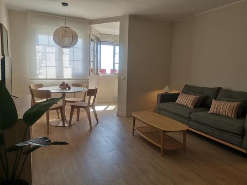 Lastres Apartment | Otto's Home Tajamar