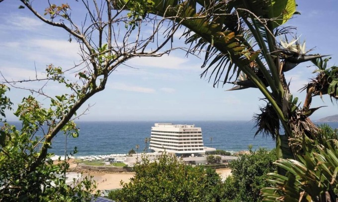 Plettenberg Bay Apartment | Ou Kliphuis, Classic Apartment "Oupa Jannie"