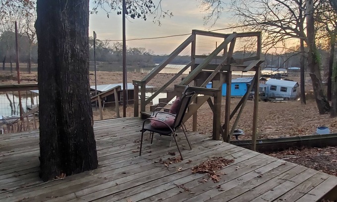 Fairbanks House | Ouachita River Views